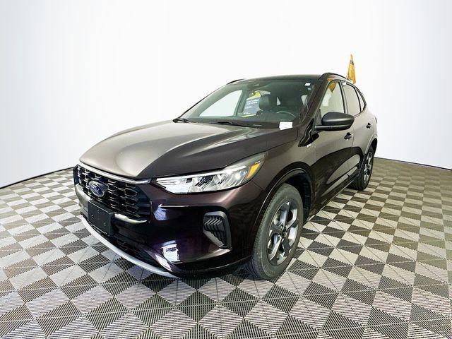used 2023 Ford Escape car, priced at $25,496