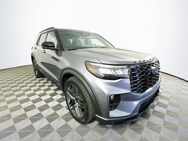 new 2025 Ford Explorer car, priced at $57,302