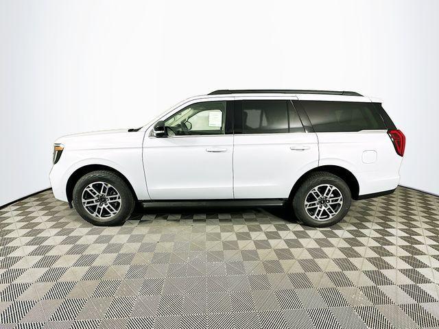 new 2025 Ford Expedition car, priced at $67,521