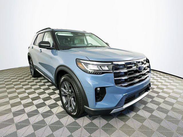 new 2025 Ford Explorer car, priced at $45,331