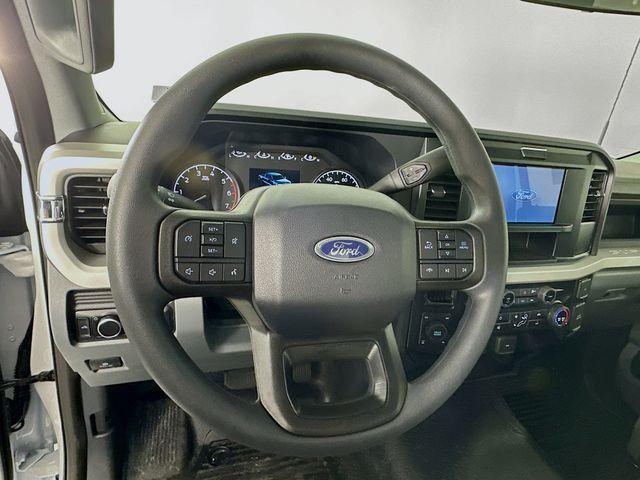 new 2025 Ford F-250 car, priced at $47,916