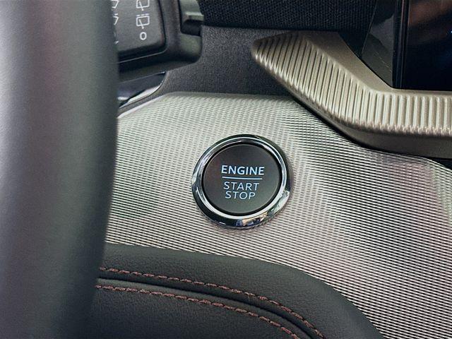 new 2025 Ford Explorer car, priced at $45,474