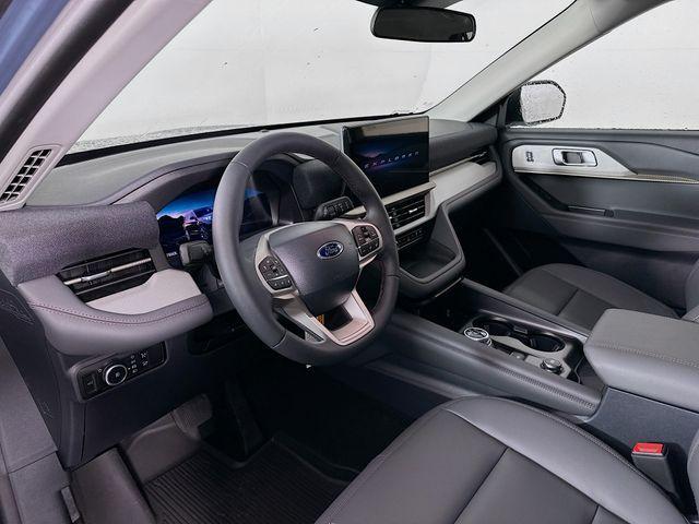 new 2025 Ford Explorer car, priced at $45,474