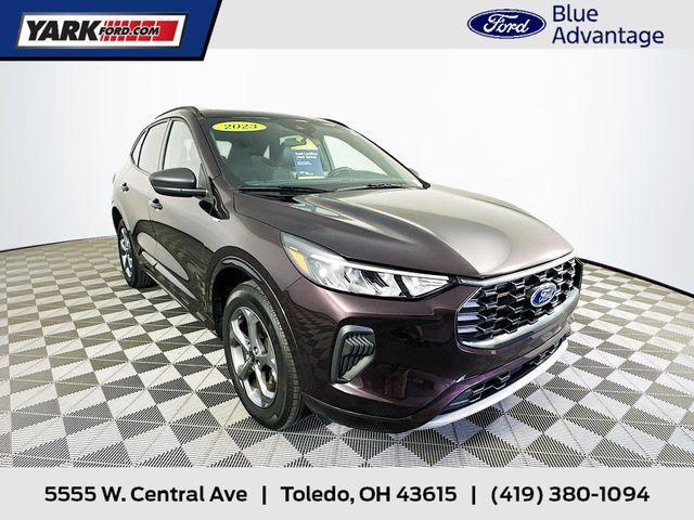 used 2023 Ford Escape car, priced at $25,494