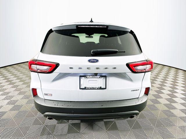 new 2025 Ford Escape car, priced at $34,575