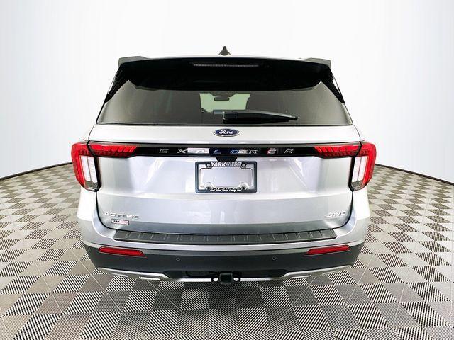 new 2025 Ford Explorer car, priced at $47,815