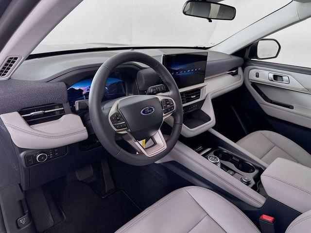 new 2025 Ford Explorer car, priced at $45,133