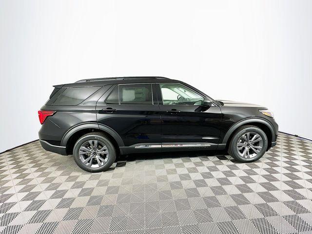new 2025 Ford Explorer car, priced at $45,133