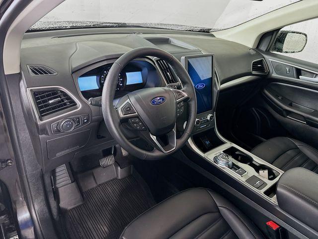 used 2024 Ford Edge car, priced at $27,992