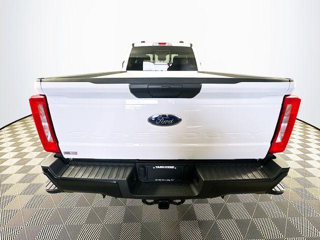 new 2025 Ford F-250 car, priced at $51,346