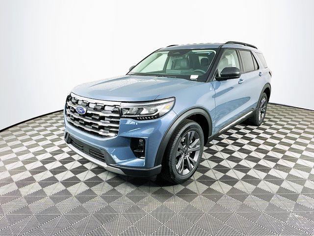 new 2025 Ford Explorer car, priced at $45,135