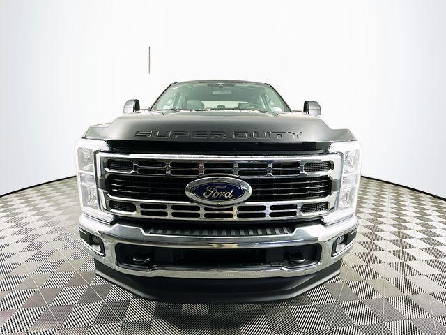 new 2025 Ford F-350 car, priced at $57,759