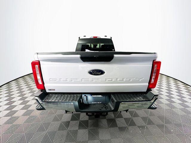 new 2025 Ford F-350 car, priced at $65,904