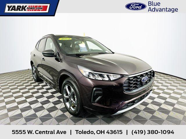 used 2023 Ford Escape car, priced at $25,794