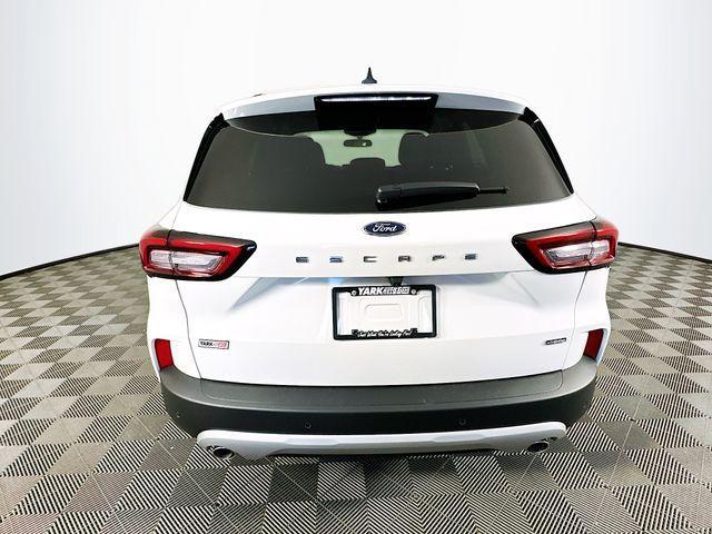 new 2026 Ford Escape car, priced at $35,641