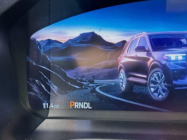 new 2025 Ford Explorer car