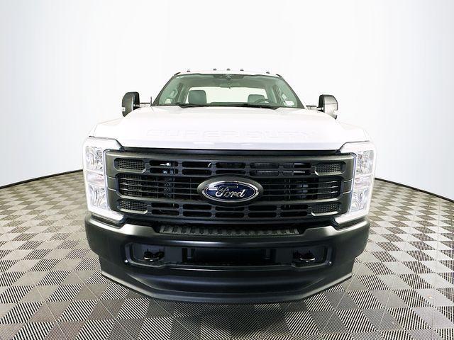 new 2025 Ford F-250 car, priced at $48,624