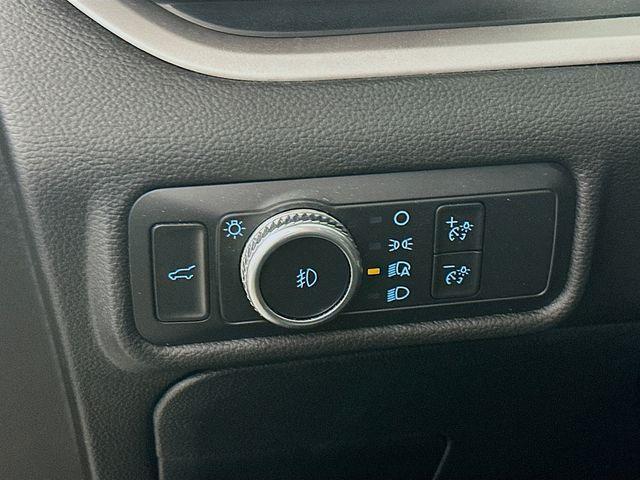 used 2022 Ford Explorer car, priced at $27,996