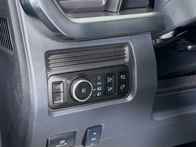 new 2025 Ford F-250 car, priced at $73,755