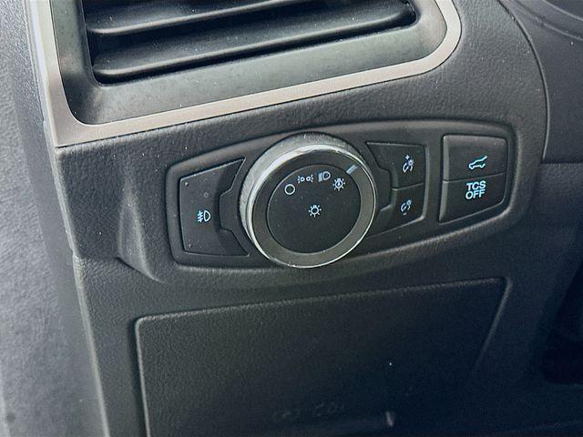 used 2024 Ford Edge car, priced at $26,996