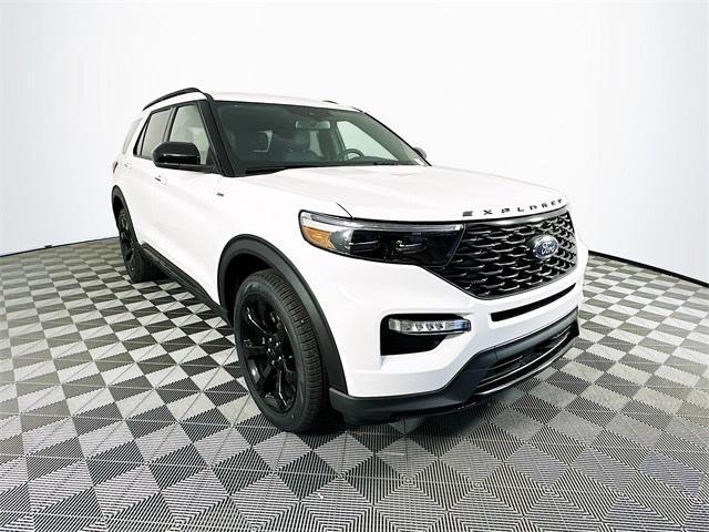 new 2024 Ford Explorer car, priced at $49,960