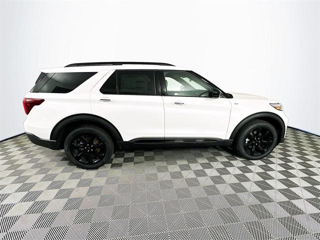 new 2024 Ford Explorer car, priced at $52,905