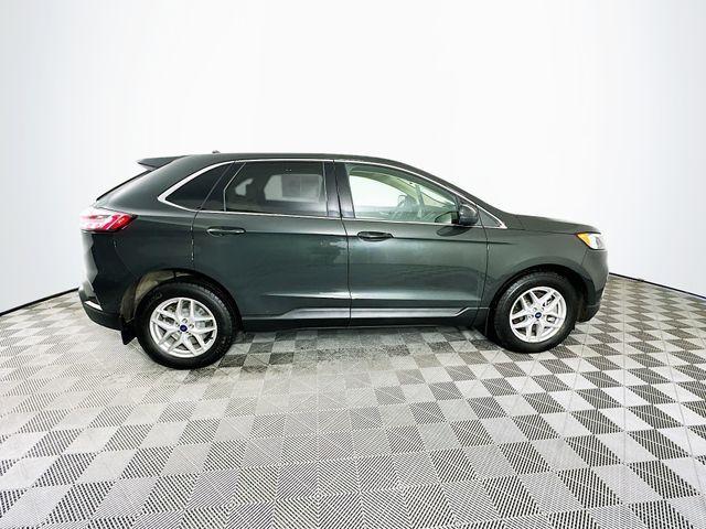 used 2022 Ford Edge car, priced at $25,493