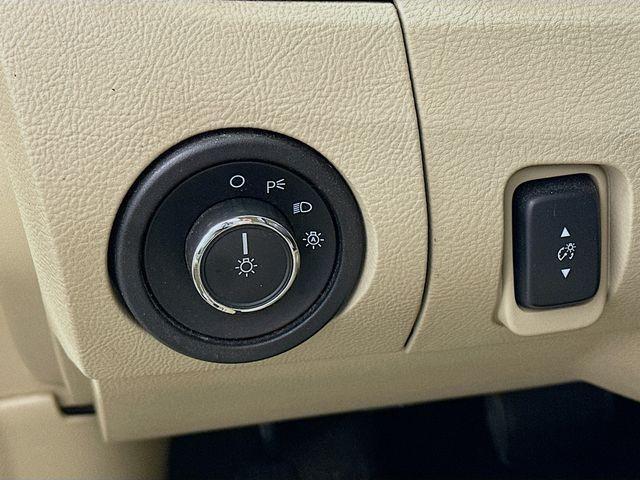 used 2013 Ford Taurus car, priced at $9,500