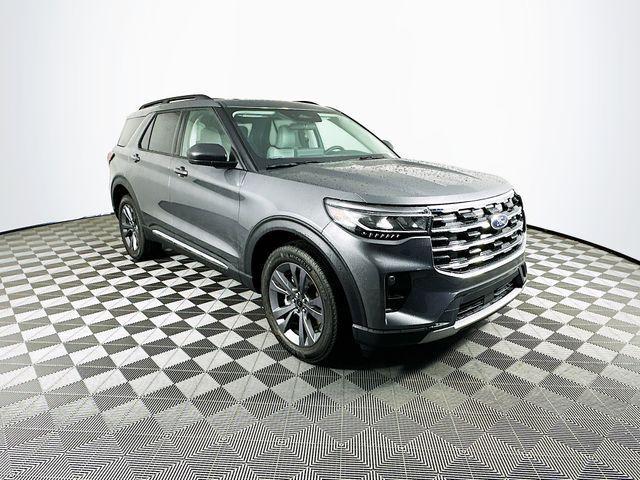 new 2025 Ford Explorer car, priced at $46,479