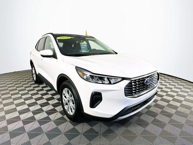 used 2023 Ford Escape car, priced at $24,997