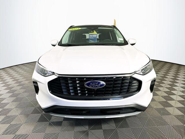 used 2023 Ford Escape car, priced at $24,997