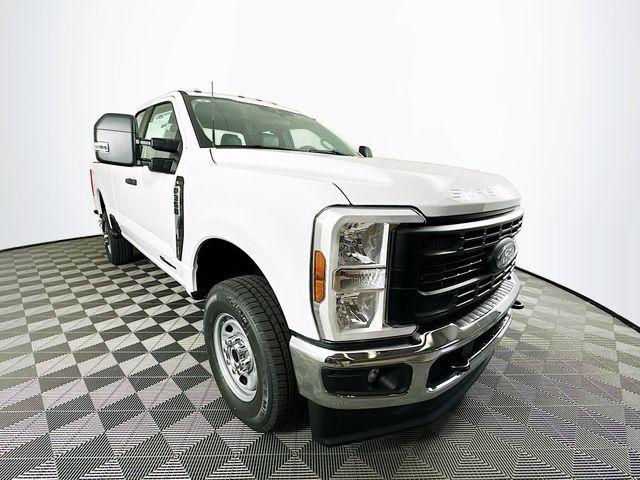 new 2024 Ford F-350 car, priced at $61,515