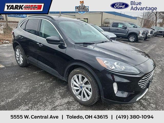 used 2022 Ford Escape car, priced at $27,895