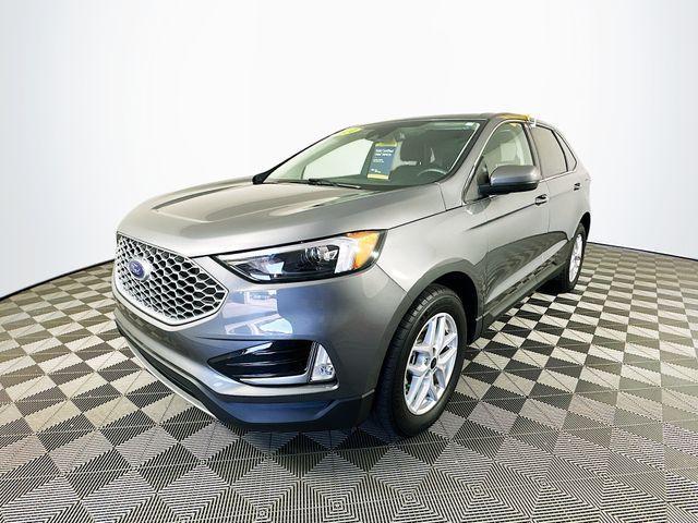 used 2024 Ford Edge car, priced at $26,395
