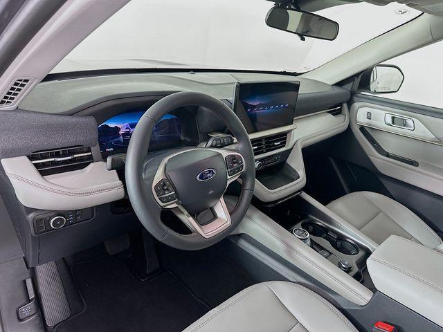 new 2025 Ford Explorer car, priced at $45,133