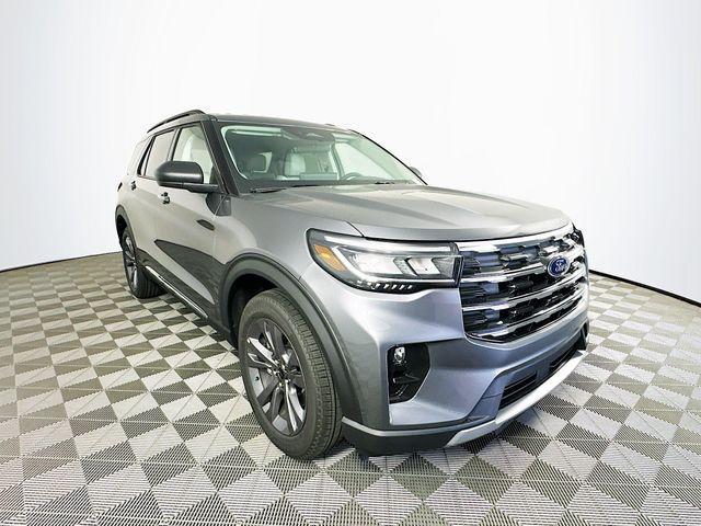 new 2025 Ford Explorer car, priced at $45,133