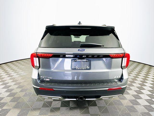 new 2025 Ford Explorer car, priced at $45,133