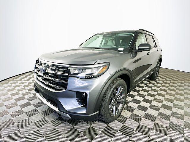 new 2025 Ford Explorer car, priced at $45,133