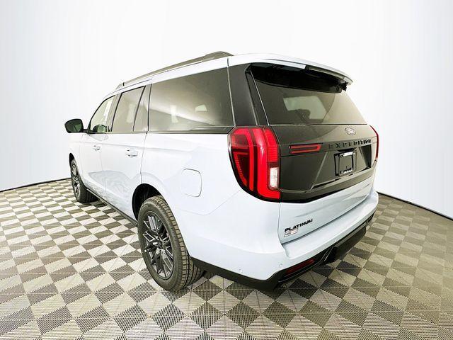 new 2025 Ford Expedition car, priced at $78,427
