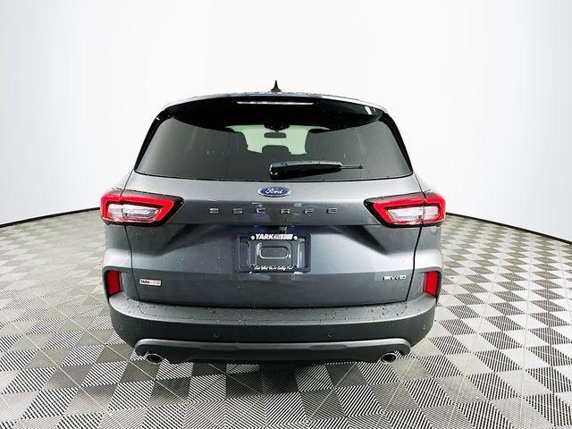 new 2025 Ford Escape car, priced at $33,455