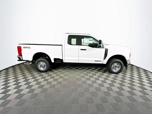 new 2024 Ford F-350 car, priced at $58,776