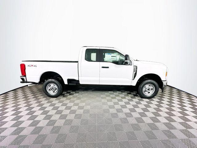 new 2024 Ford F-250 car, priced at $48,697