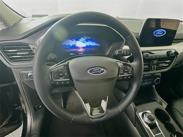 used 2022 Ford Escape car, priced at $24,912