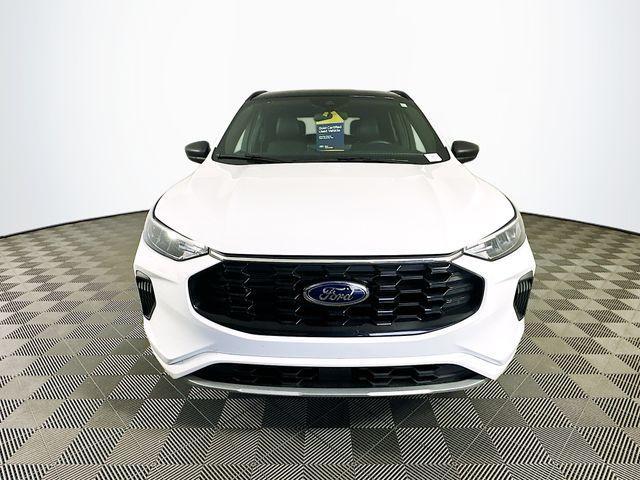 used 2023 Ford Escape car, priced at $25,996
