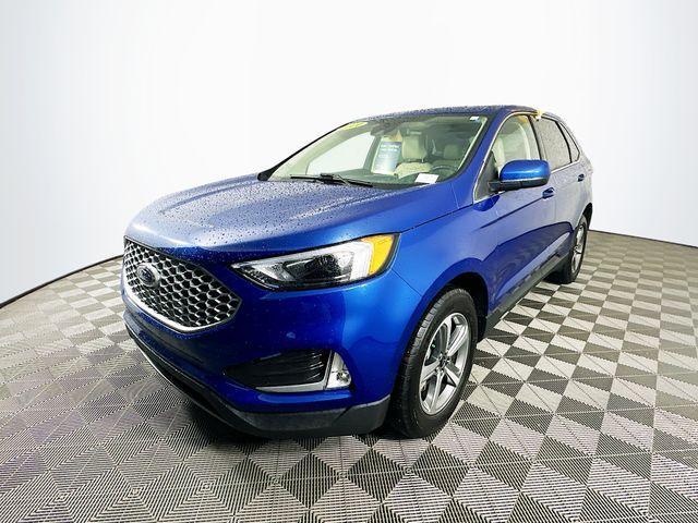 used 2024 Ford Edge car, priced at $30,493