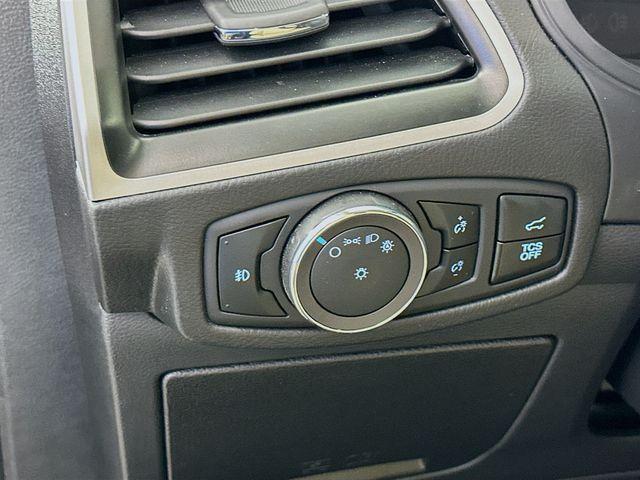 used 2024 Ford Edge car, priced at $29,994