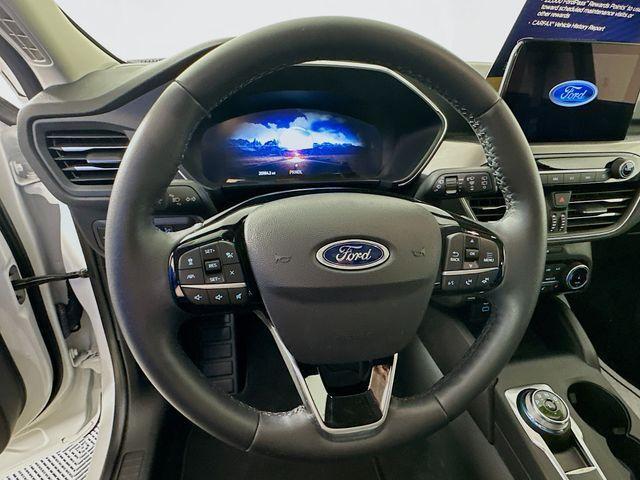 used 2022 Ford Escape car, priced at $26,397