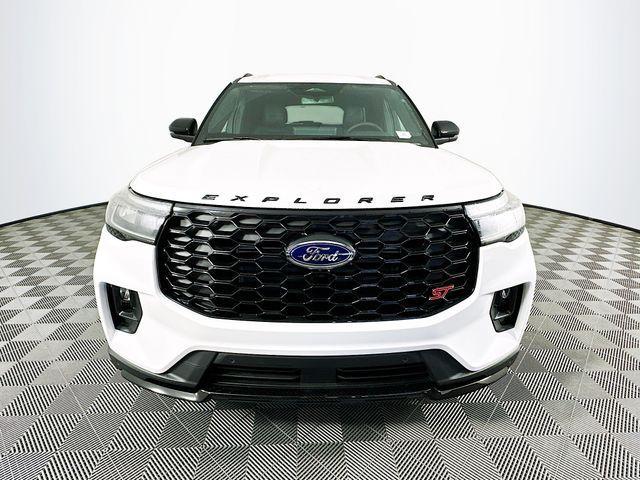 new 2025 Ford Explorer car, priced at $62,010