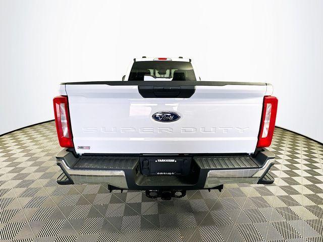 new 2025 Ford F-250 car, priced at $57,088