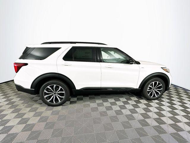 new 2025 Ford Explorer car, priced at $49,195